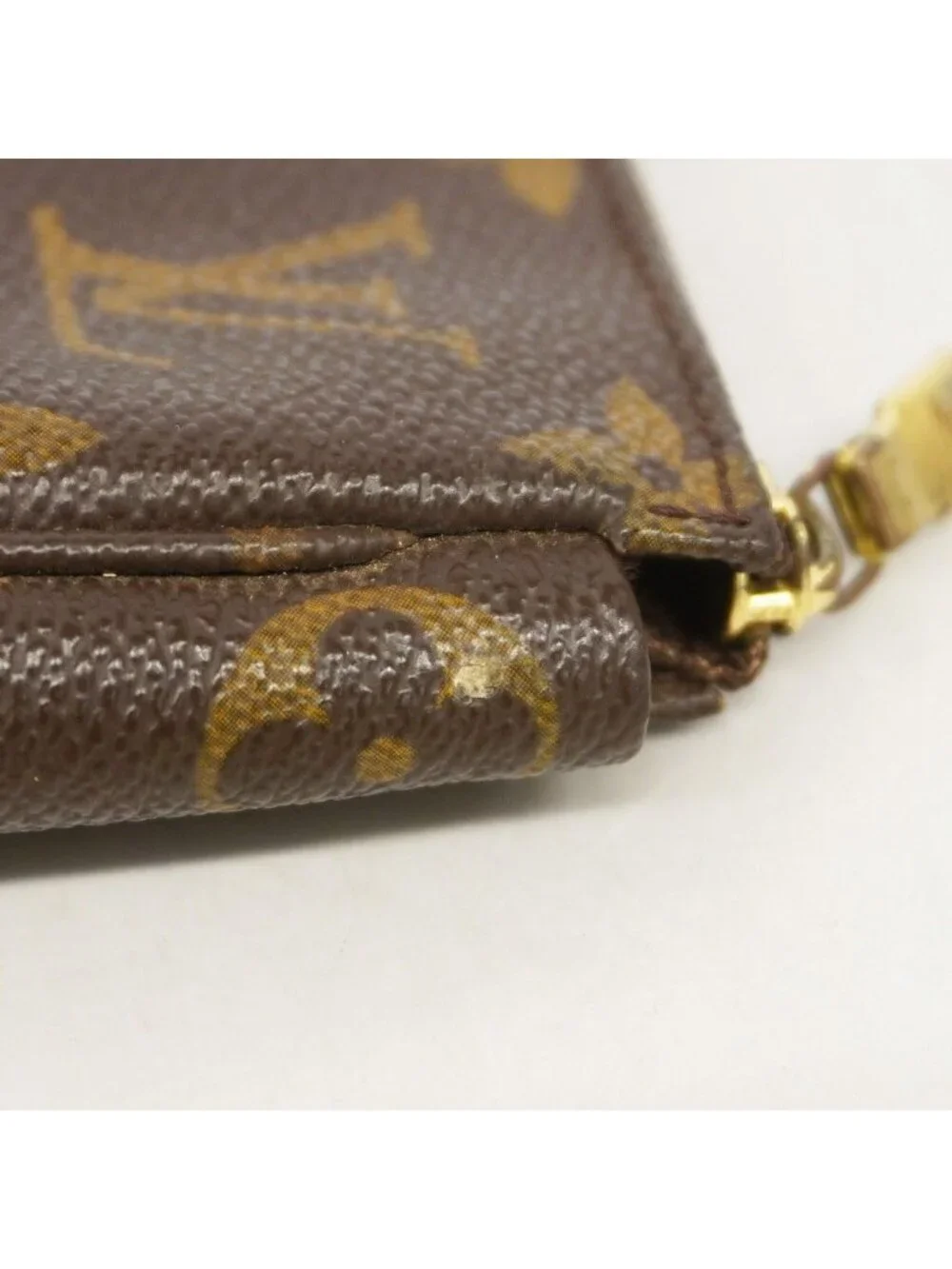 Louis Vuitton Pouch Monogram Pochette Brown